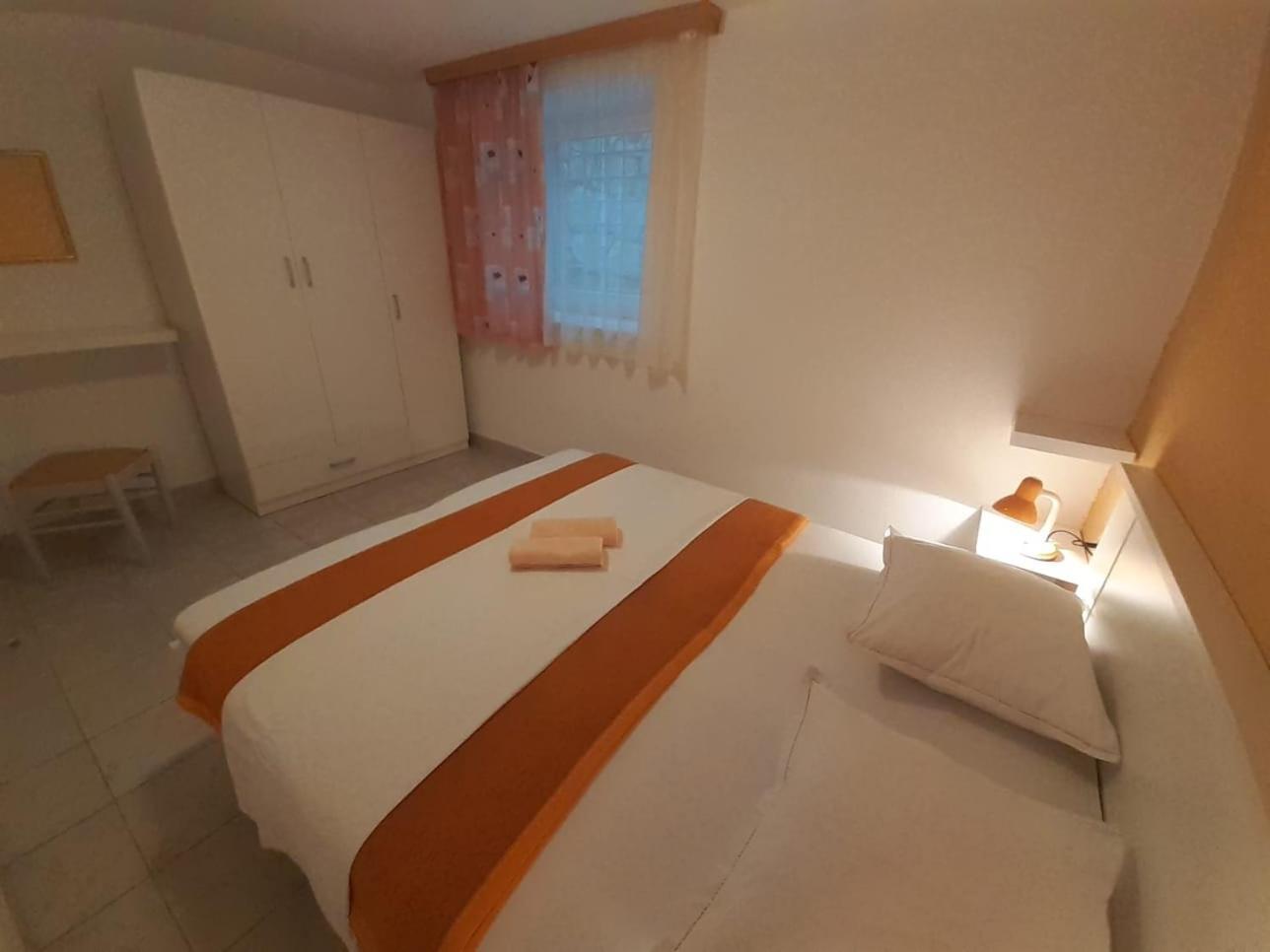 Apartments With A Parking Space Gradac, Makarska - 11332 Gradac  Quarto foto