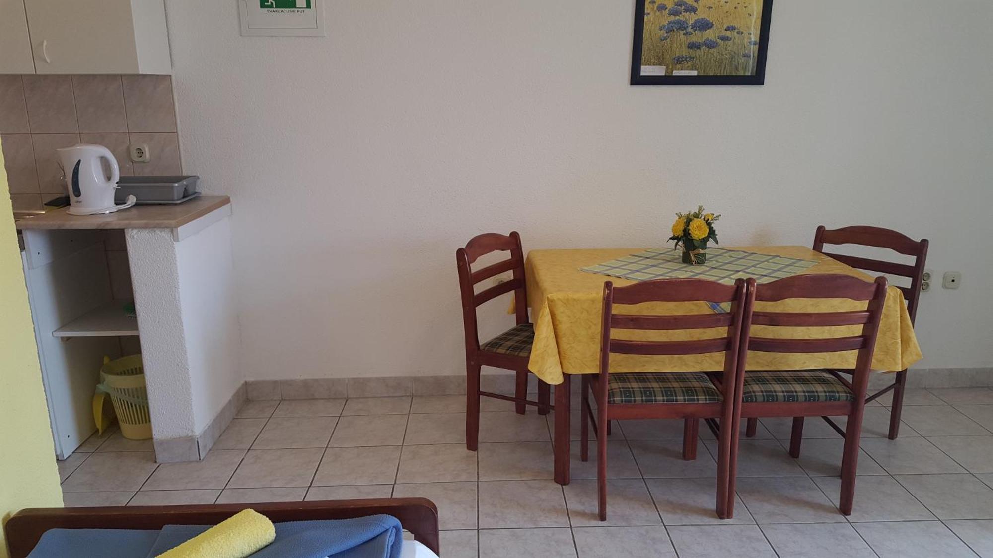 Apartments With A Parking Space Gradac, Makarska - 11332 Gradac  Quarto foto
