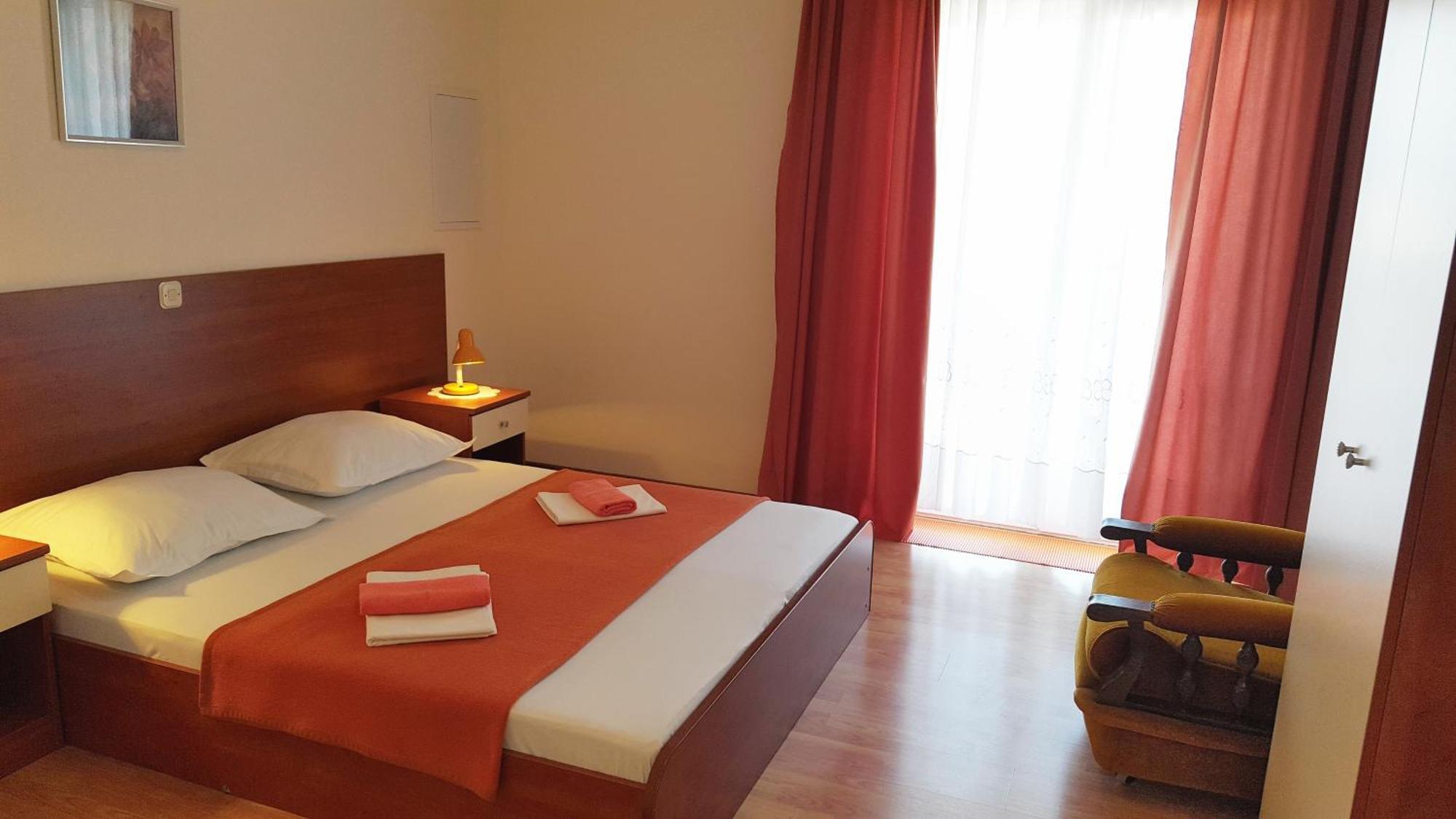 Apartments With A Parking Space Gradac, Makarska - 11332 Gradac  Quarto foto